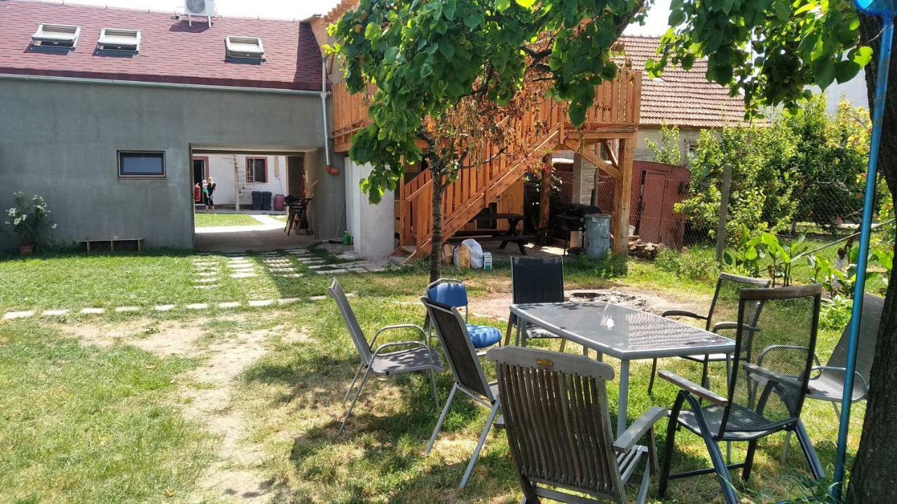 Ubytování Dagmar Podivin Exterior foto